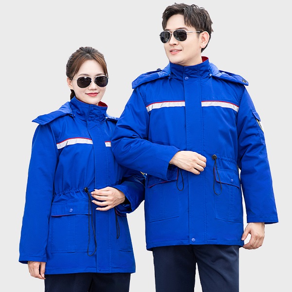 Waterproof/windproof outer layers