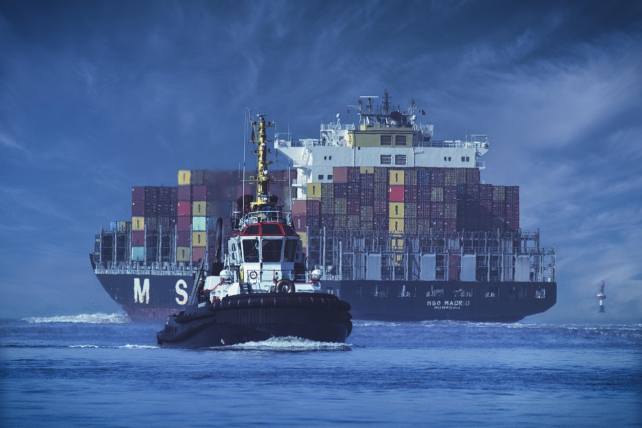ship, container ship, tractor, sea, seafaring, shipping, nature, container, logistics, freight, automobile