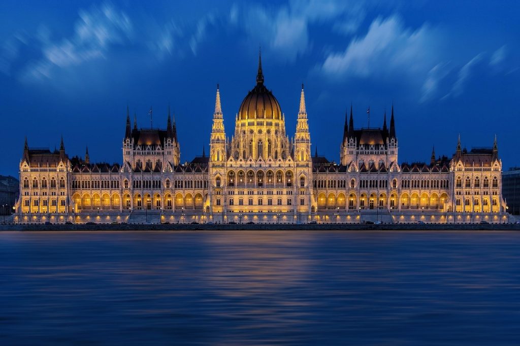Hungarian Customs Port